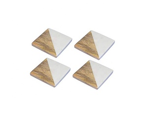 Sous-verres élégants faits à la main en bois naturel Harry Potter sous-verre pour accessoires de cuisine - Product Image 5