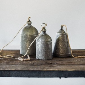 Golden Jingle Bell Ornament Alta calidad Más vendido en una sola cuerda Colgando Navidad Usado Jingle Bells - Product Image 4