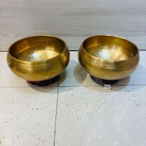 Bol chantant en bronze fait à la main inspiré par le bouddhisme pour la thérapie par le son et la méditation de guérison des chakras artisanat traditionnel en métal - Product Image 2