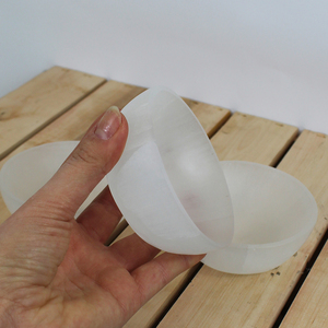 Bols Feng Shui sculptés en pierre de quartz - Cadeau d'affaires portable d'Europe pour la décoration de la maison - Product Image 5