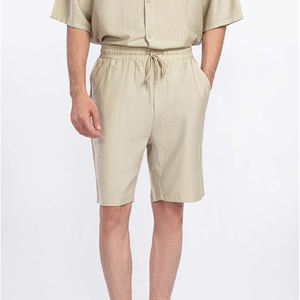 Pantalones cortos deportivos para correr de algodón transpirables ecológicos sólidos con logotipo personalizado para hombres-High Street Style - Product Image 1