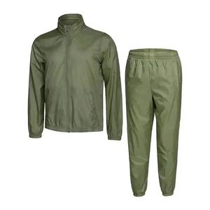 Trajes de chándal tácticos personalizados, traje de sudadera para hombre, ropa de entrenamiento de gimnasio de alta calidad, último diseño, logotipo personalizado, talla XL, hecho en Pakistán - Product Image 1