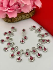 ชุดสร้อยคอเพชรแบบอเมริกันที่สง่างามสำหรับผู้หญิงและเด็กผู้หญิงชุดเจ้าสาวและงานเลี้ยงของขวัญที่สมบูรณ์แบบสำหรับงานแต่งงานและงานรื่นเริง - Product Image 4