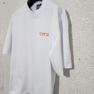 T-shirts en coton peigné 100% personnalisés avec logo de marque imprimé, 220 g/m², coupe classique, pour hommes, vente en gros - Product Image 6