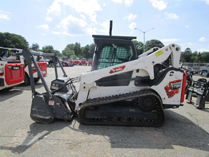 รถตักล้อยาง Bobcats T770 พร้อมอุปกรณ์ตัดหญ้า ใช้เครื่องยนต์ดีเซล Kubota พร้อมมอเตอร์แบริ่งปั๊ม รับน้ำหนักได้ 200 ตัน รุ่นปี 2023 - Product Image 5