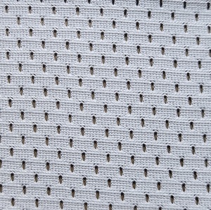 Tissu Birdeye en maille tricotée en polyester 100% de haute qualité, teint uni pour vêtements d'extérieur actifs - Product Image 3