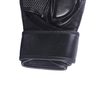 Nouveaux gants de grappling demi-doigt MMA à impact élevé avec logo personnalisé et conception en matériau PU fermeture à crochet et boucle pour l'entraînement de boxe - Product Image 6