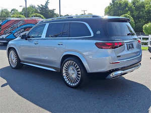 Mercedes-Benz GLS 600 4MATIC 2025 de Lujo, Mercedes-Maybach GLS 600 4MATIC - Product Image 4