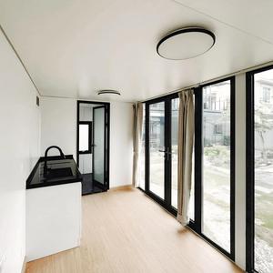Maisonnette moderne préfabriquée de luxe, modulaire, extérieure, populaire, 20 à 40 pieds, 2 étages avec terrasse, type Apple Cabin - Product Image 6