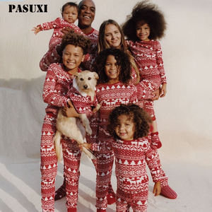 PASUXI Pyjamas de Noël Assortis pour <span class=keywords><strong>la</strong></span> Famille – Motif Tendance pour Père, Mère, Enfants et Chien – Tenues Famille Complémentaires, Vêtements de Nuit Famille - Product Image 1