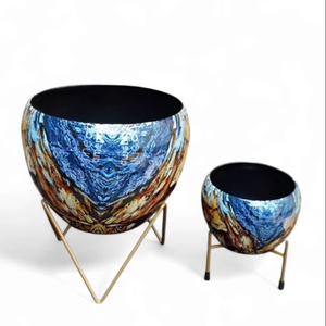 Pot de fleurs bleu de designer haut de gamme pour plantes d'intérieur, décoration moderne pour salon, chambre à coucher, bureau et balcon, en provenance d'Inde - Product Image 1