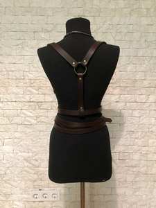 Harnais en cuir pour femme 3 tours anneaux de cou et de taille réglables LWH-0099 de tenue de festival - Product Image 5