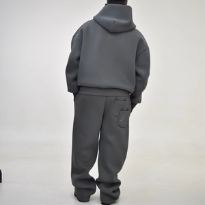 Pantalon de survêtement évasé épais et écologique pantalon baggy de jogging avec logo personnalisé en coton jambe large streetwear unisexe OEM - Product Image 5