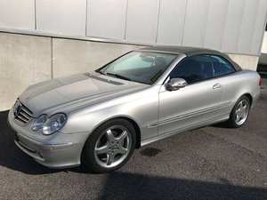 รถมือสอง ปี 2019 CLK 4.5L ยูโร 4 เบาะหนัง หลังคาซันรูฟแบบพาโนรามา เกียร์อัตโนมัติ ภายในสีเข้ม เครื่องยนต์ 6 สูบ - Product Image 3