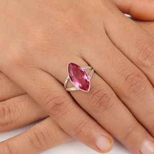 Anillo de Turmalina Rosa Hecho a Mano, Plata de Ley 925, Joyería de Piedra Natalicia de Octubre, Elegante Regalo para Mujer, Diseño Bohemio - Product Image 5