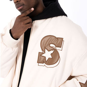 Chaqueta Varsity ligera para hombre, estampado personalizado de alta calidad, manga larga, cuello con capucha, nueva moda, ropa de lona de invierno - Product Image 3