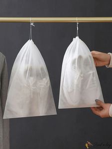 Sacs d'emballage non tissés recyclables CENPLAS CT-B007 avec cordon de serrage, scellage à chaud, impression offset pour chaussures, avec pochette intégrée - Product Image 5