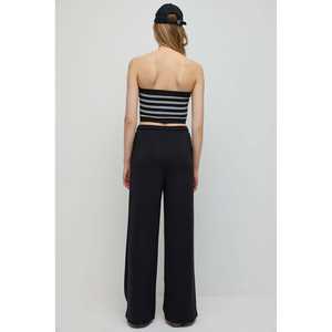 Pantalon de survêtement à jambes larges en tissu modal, toucher doux et soyeux, sans plis - Product Image 5