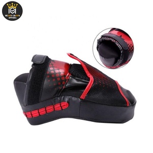 Guantes de Boxeo Personalizados con Agarre de Cuero Premium de Alta Calidad, Correa de Muñeca Ajustable con Cierre de Gancho y Bucle - Product Image 6