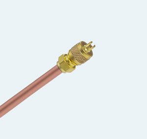 Válvula de Acceso de Latón de 1/4, Tubo de Cobre CB de 9.5 cm, 23G, 7/16 -20 SAE 45 °   Puerto de Carga Soldado Flare 1200PSI NRV Refrigerante India - Product Image 1