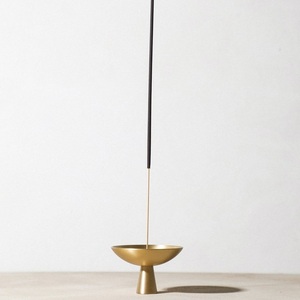 Soporte de incienso de Metal plateado con forma de cubo, soporte de palo de aroma minimalista, decoración de altar de meditación moderna, accesorio de quemador de latón de lujo - Product Image 2