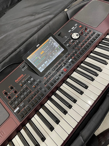 Producto Electrónico Korg PA1000 Profesional con Pantalla, Altavoces, Teclado, Arreglador Profesional de Calidad PA1000 - Product Image 5