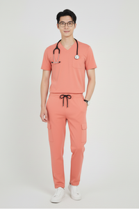 Ensembles d'uniformes modernes pour femmes Style minimaliste Emballage personnalisé Pantalon de jogging cargo Pantalon de médecin Vente en gros - Product Image 6