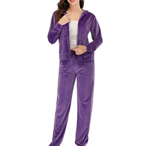 Chándal profesional de terciopelo de invierno para mujer, ropa de calle de talla grande de alta calidad a bajo precio con conjuntos de patrón sólido transpirable - Product Image 1