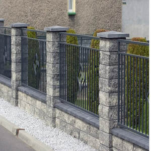 Clôtures métalliques vietnamiennes pour usage extérieur combinant artisanat traditionnel et moderne durable pour les acheteurs - Product Image 4