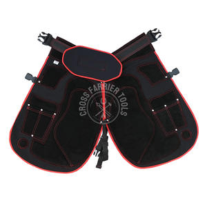 ผ้ากันเปื้อนช่างตัดแต่งกีบม้าแบบมืออาชีพ ผ้าหนังกลับกันลื่น ทนทาน พร้อมช่องใส่ใบมีด 4 ช่อง และอุปกรณ์ป้องกันขา - Product Image 3