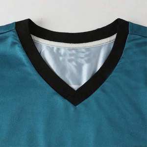 Maillot de football américain 2025 en gros – Qualité supérieure, cousu, respirant, en polyester, col en V, manches courtes, imprimé, pour le sport - Product Image 3