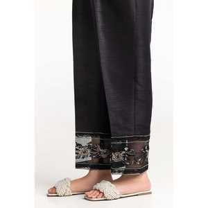 Pantalón de Cintura Media Negro de Seda Natural Bordada TR-24-28 100% Satén de Seda con Decoración de Bordado Intrincado - Product Image 1