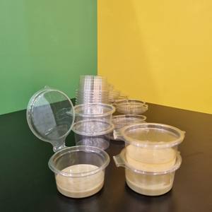 ถ้วยซอสพลาสติกสำหรับสัตว์เลี้ยงขนาด2ออนซ์60มล. ภาชนะใส่ซอสใช้แล้วทิ้งพร้อมฝาปิดบานพับ2025สินค้าใหม่ - Product Image 4