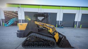 Matériel de construction de qualité fiable : Mini-chargeuse compacte d'occasion 2026 ASV RT40 avec pompe Kubota, godet haute performance et rapports d'inspection complets - Product Image 5