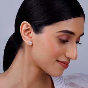 Boucles d'oreilles dorées Empress Solitaire - Product Image 1