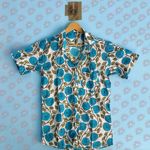 เสื้อเชิ้ตผ้าฝ้ายแขนสั้นของผู้ชายทำด้วยมือสำหรับฤดูร้อนพิมพ์ลายดอกไม้ชายหาดดีไซน์สบายๆสำหรับวันหยุดพักผ่อนหรือเที่ยวทะเล - Product Image 1