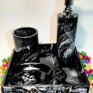 Ensemble de salle de bain en résine époxy rectangulaire de luxe en quatre pièces étanche pour distributeurs en gros emballé dans des cartons - Product Image 1