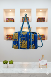 Bolsa de Viaje Deportiva de Algodón con Estampado Animal Azul de Alta Calidad y Lujo de Le Souvenirs, Bolsa de Lona Resistente de Gran Capacidad con Cierre Ecológico - Product Image 2