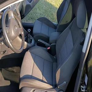 EXTREMADAMENTE LIMPIO, VOLKSWAGEN GOLF TDI 2013, VOLANTE A LA IZQUIERDA, ASIENTOS DE CUERO, CÁMARA TRASERA, LISTO PARA ENVIAR - Product Image 5