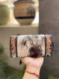 Luxe peau de vache fourrure cuir pochette usiné à la main sculpture bracelet portefeuille 2025 nouveau concepteur en gros mode embrayages femmes - Product Image 3