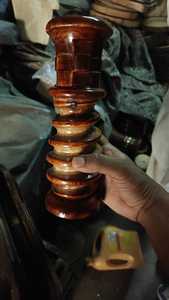 แจกันดอกไม้ไม้มะม่วงหรูหราทนทานพร้อมผิววอลนัทสำหรับตกแต่งสวนและใช้งานได้ยาวนานจากทั่วโลก - Product Image 3