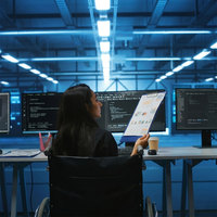 高级后端开发服务 PHP Python 编程 数据库 服务器端 Web 解决方案 平台