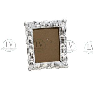 กรอบรูปหวายทรงเปลือกหอยประกอบไปด้วย3ขนาด6x4, 5x7และ8x10กรอบรูปติดผนังแบบทำมือจากเวียดนาม - Product Image 4