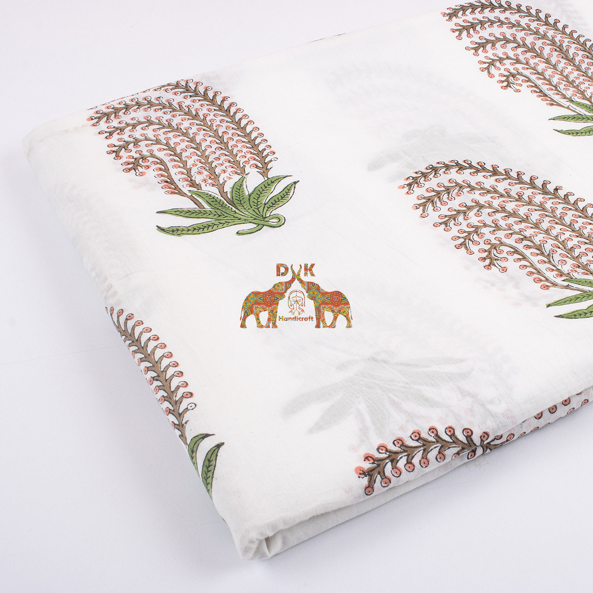 สีน้ำตาล