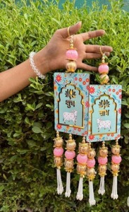 MDF pintado a mano Pichwai Shubh Labh vaca colgante Pichwai vaca colgante para Mandir / Pooja decoración de la habitación/colgante para decoración de Diwali - Product Image 5