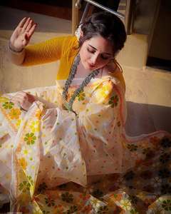 Ever New Exclusive Self-Design Border Georgette Mercerised Cotton Silk extensible pour la saison des fêtes d'automne Nouveau lancement! - Product Image 3