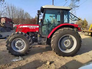 รถแทรกเตอร์ล้อยาง Massey-Ferguson 165 ปี 2001 ขายตรงจากโรงงาน ขับเคลื่อน 4 ล้อ 70 แรงม้า พร้อมระบบเกียร์ขับเคลื่อนด้วยเครื่องยนต์ ปั๊มประสิทธิภาพสูง - Product Image 3