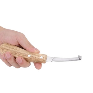 Cuchillo Profesional Veterinario para Pezuñas, Recortador de Pezuñas, Instrumento Veterinario, Cuchillo para Pezuñas con Hoja de Acero Inoxidable y Mango de Madera de LCI - Product Image 2