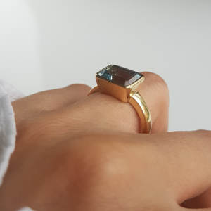 Anillo de Compromiso y Boda Unisex de Oro Sólido de 14K con Aguamarina Natural Corte Esmeralda, Alta Calidad, Piedra de Nacimiento de Marzo, Solitario, Regalo para Ella - Product Image 4