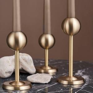 Ensemble élégant et moderne de 3 bougeoirs en aluminium moulé électrolytique, décoration d'intérieur, table, best-seller - Product Image 5